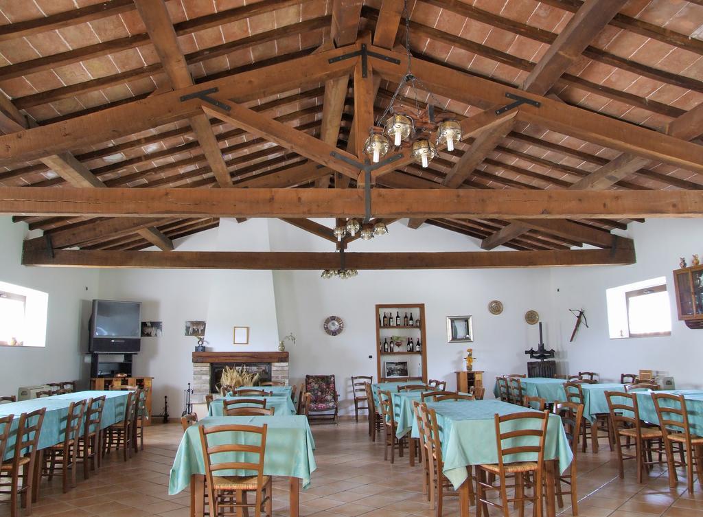 Agriturismo Casella Del Piano Gubbio Exterior photo